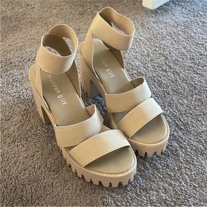 Madden Girl Tan Templee Platform Sandals